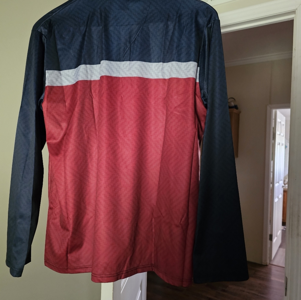 Shirt - Picture 3 of 3